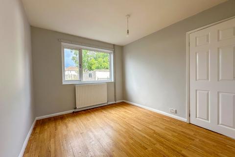 7 Amos Crescent, Scunthorpe, DN16 1RA