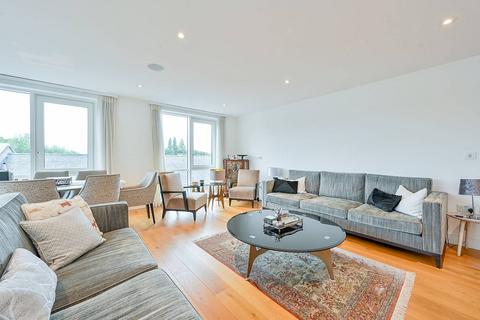 3 bedroom flat for sale, Kew Bridge Road, Kew Bridge, Brentford, TW8