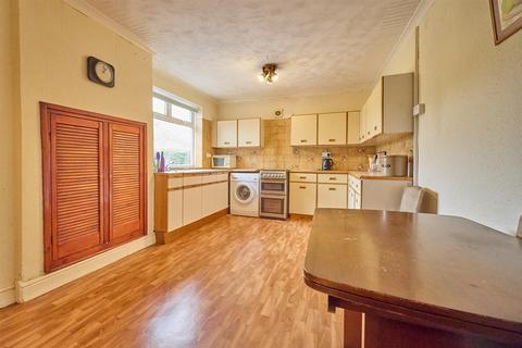 3 bedroom semi-detached house for sale, Kirkby Road, Desford