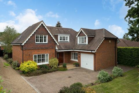 5 bedroom detached house for sale, Bedmond Road, Leverstock Green