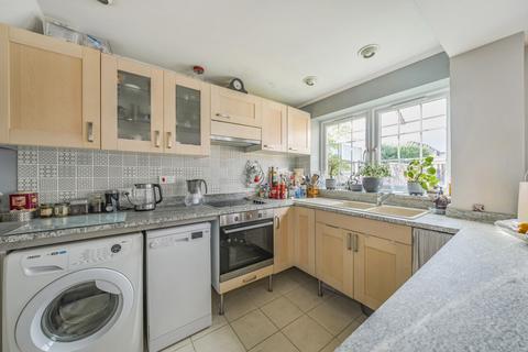 28 Green Lane, Datchet, Slough, SL3 9EX