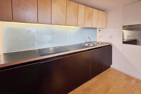 undefined, Saxton Gardens, The Avenue, Leeds, West Yorkshire, LS9