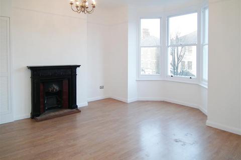 2 bedroom flat for sale, Brecknock Road, London