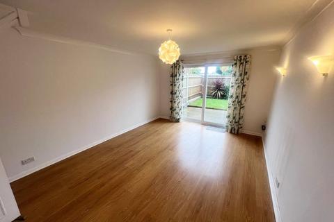 2 bedroom end of terrace house to rent, Empson Walk, Lee On The Solent, Hampshire, PO13