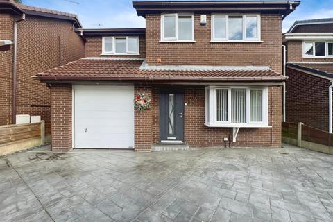 4 bedroom detached house for sale, Thorneycroft, Leigh