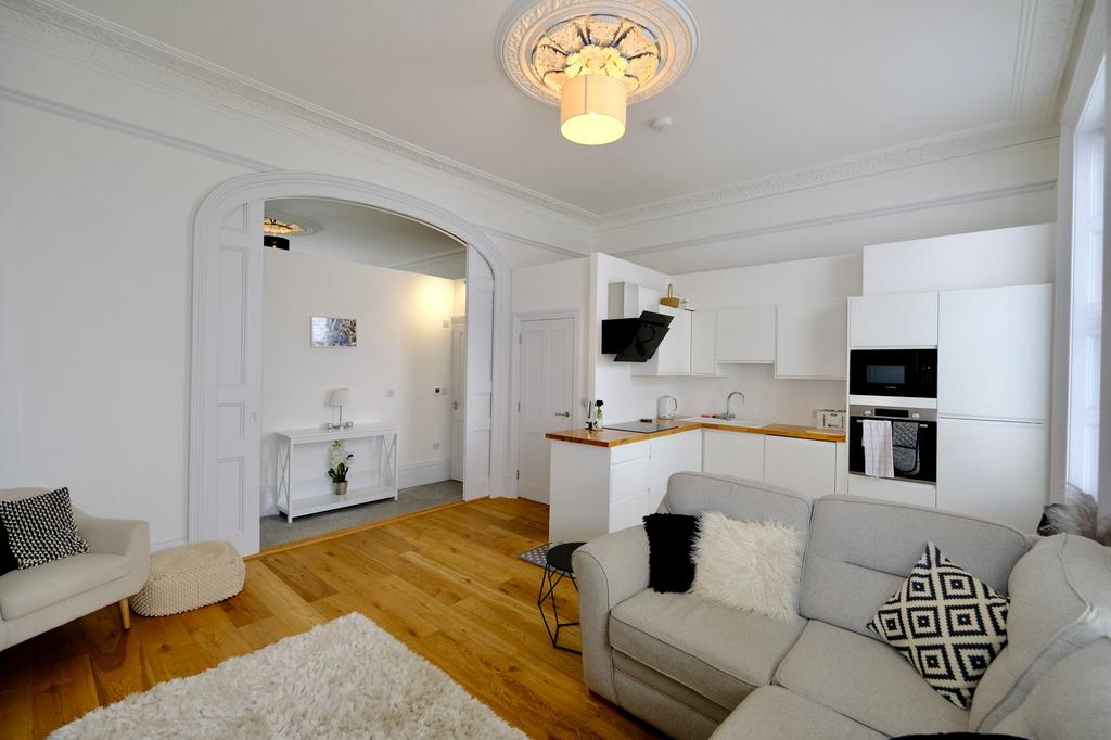 Midvale Road, Jersey JE2 1 bed apartment for sale £410,000