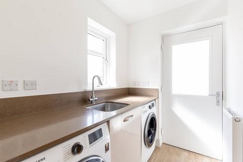 13 Bayview Circus, Dunbar, EH42 1ZT