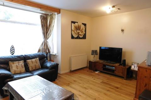 3 bedroom house to rent, Studland Road, Hanwell