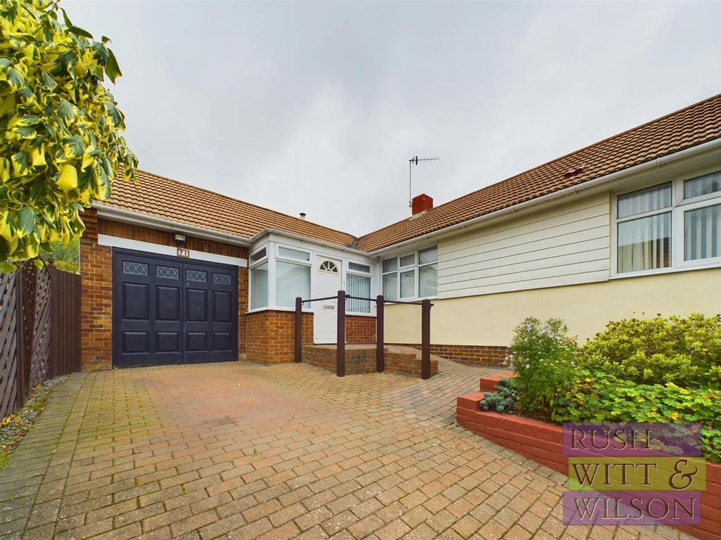 Collinswood Drive, St. LeonardsOnSea 2 bed bungalow for sale £415,000