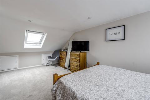 47 Southdownview Road, Worthing, BN14 8NH
