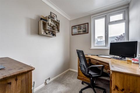 47 Southdownview Road, Worthing, BN14 8NH