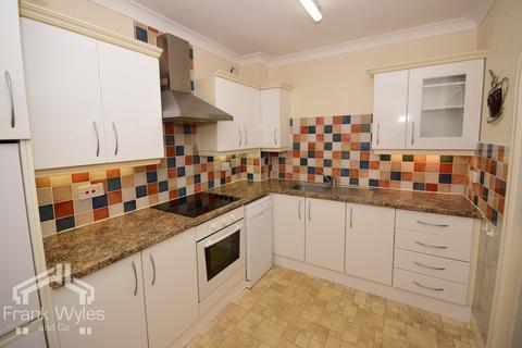 1 bedroom retirement property for sale, Fairhaven Court, 65 Woodlands Road