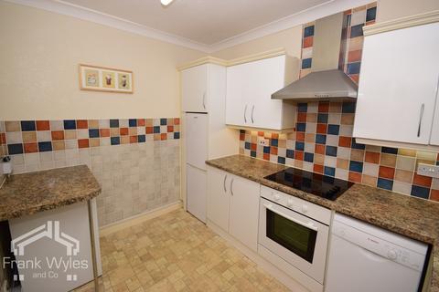 1 bedroom retirement property for sale, Fairhaven Court, 65 Woodlands Road