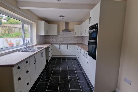 5 bedroom terraced house for sale, 3 Royal Oak Terrace, Johnstown, Carmarthen, SA31 3NA