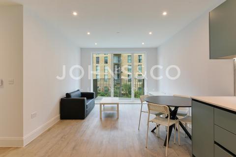 1 bedroom apartment to rent, Horlicks Quarter, London, Slough, SL1