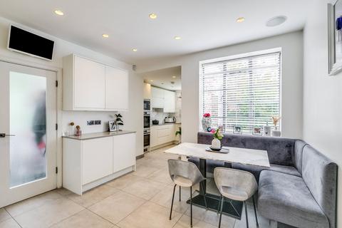 4 bedroom semi-detached house for sale, Lytton Close, Hampstead Garden Suburb