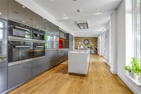 Scorpius House Park Lane, Teddington, TW11 0HY