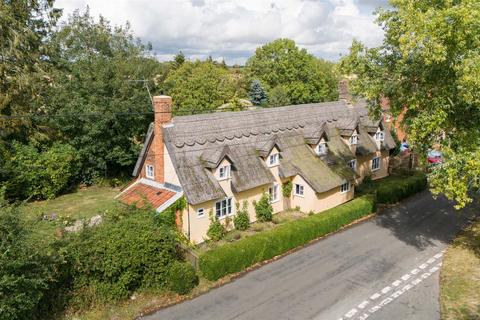 4 bedroom cottage for sale, Monks, Lindsey, Suffolk