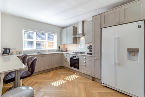 27 Heol Teifi, Caldicot, NP26 4PQ