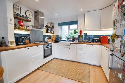26 Ramsay Road, Kings Worthy, Winchester, SO23 7PR