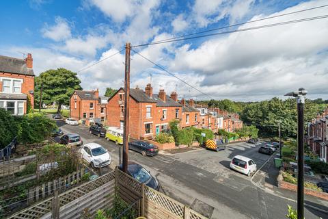 6 bedroom terraced house for sale, Hill View Avenue, Chapel  Allerton, Leeds, LS7