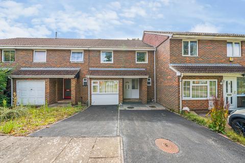 5 bedroom terraced house for sale, Rowan Close, London