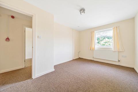 24 Rowan Close, London, W5 4YJ