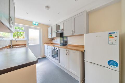 5 bedroom terraced house for sale, Rowan Close, London