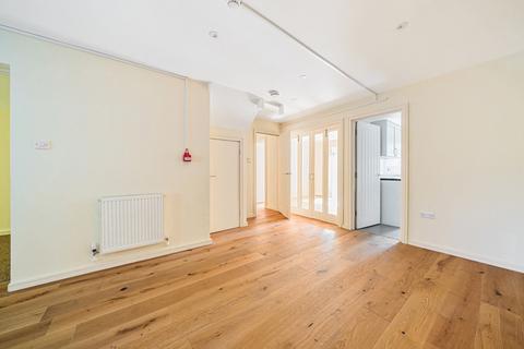 5 bedroom terraced house for sale, Rowan Close, London