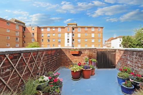 2 bedroom flat for sale, Albert Road, Bognor Regis PO21