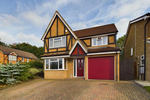 4 bedroom detached house for sale, Whitestones, Hatch Warren, Basingstoke, RG22