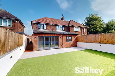 3 bedroom semi-detached house for sale, Bancroft Lane, Mansfield