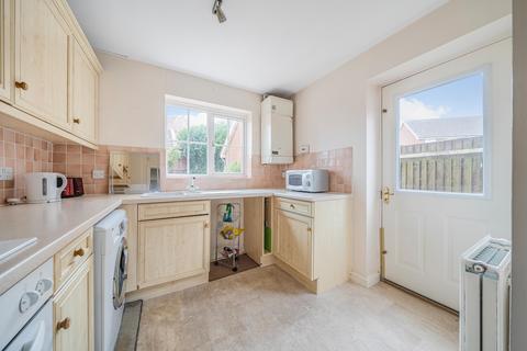16 Bland Drive, Hawkinge, Folkestone, CT18 7PX