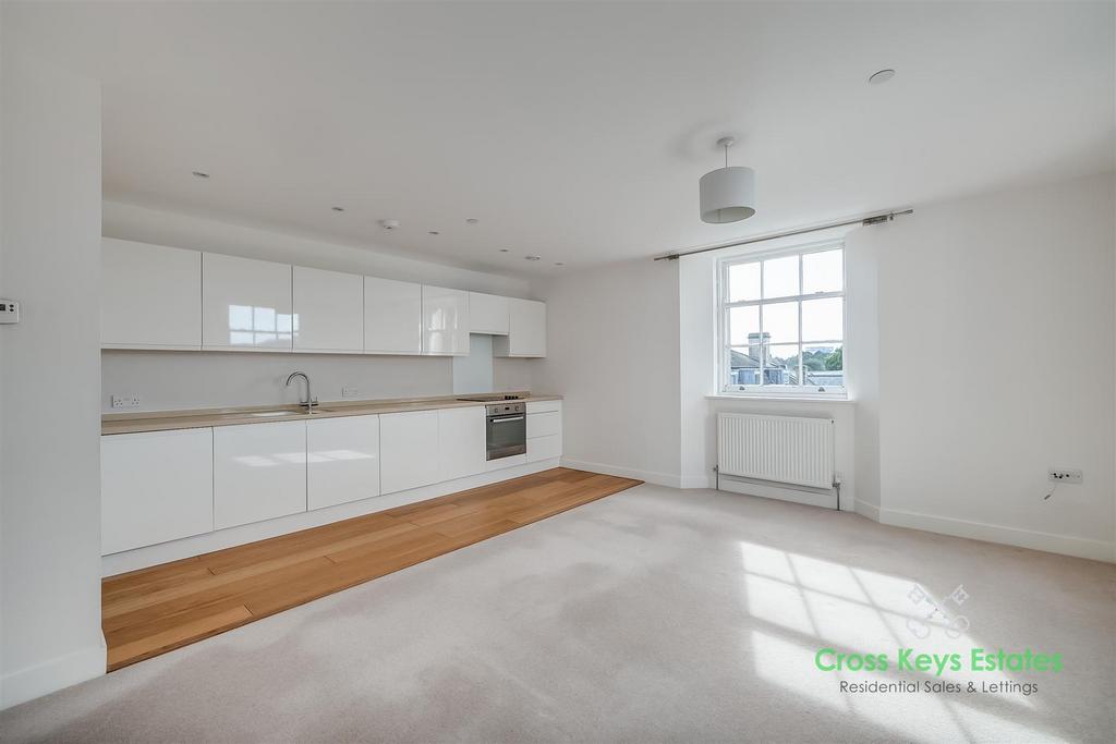 Living Room / Kitchen