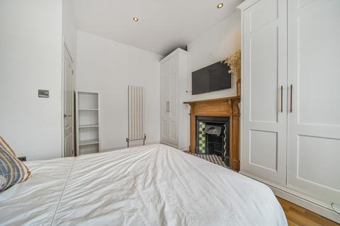 29 Ham Park Road, London, E15 4HE
