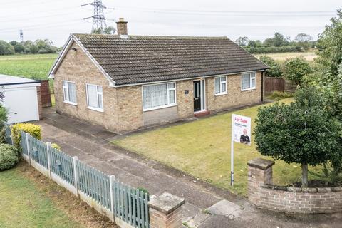 3 bedroom detached bungalow for sale, Low Street, Carlton, DN14