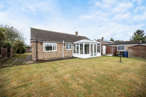 3 bedroom detached bungalow for sale, Low Street, Carlton, DN14