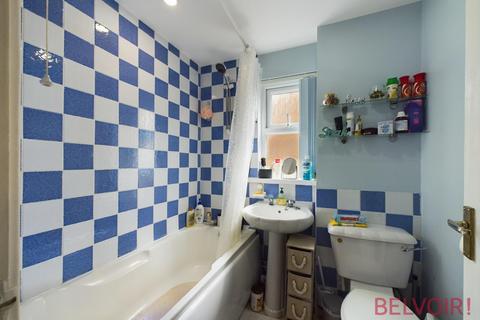 19 Birling Close, Nottingham, NG6 7FS