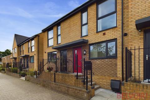 19 Blackstone Walk, The Meadows, Nottingham, NG2 2HQ