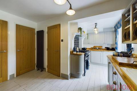 3 Haversham Close, Nottingham, NG6 0JQ