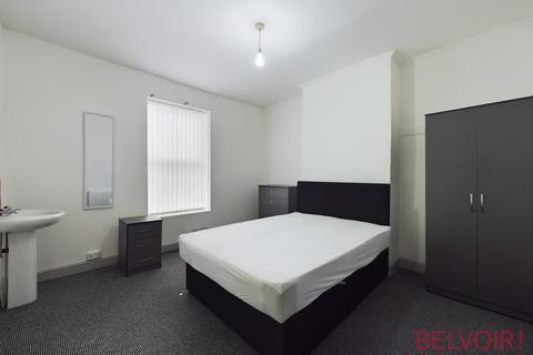 5 bedroom terraced house for sale, Maples Street, Lenton, NG7