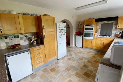 18 Billing Road, Brafield On The Green, Northampton, NN7 1BL