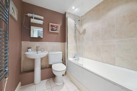 1 bedroom flat for sale, Stockwell Green, Stockwell, London, SW9