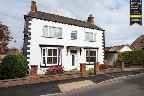 4 bedroom detached house for sale, Romanby Road, Northallerton DL7