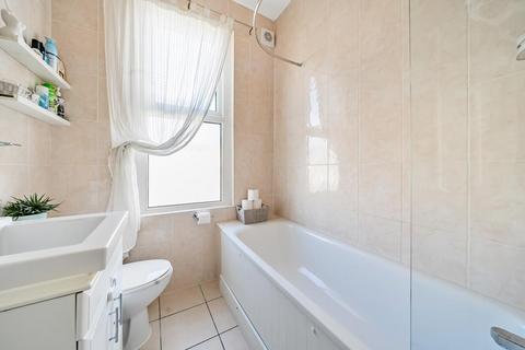 20b Stanger Road, London, SE25 5JU