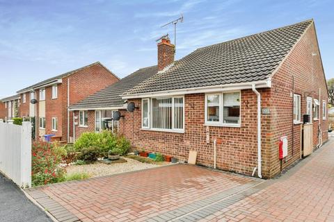 2 bedroom semi-detached bungalow for sale, North Leas Drive, Bridlington, YO16