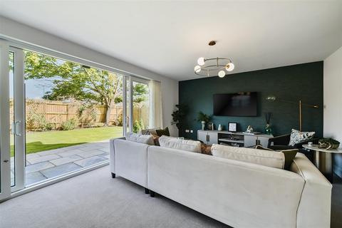 3 bedroom house for sale, 1 Oakley Green, Lavant