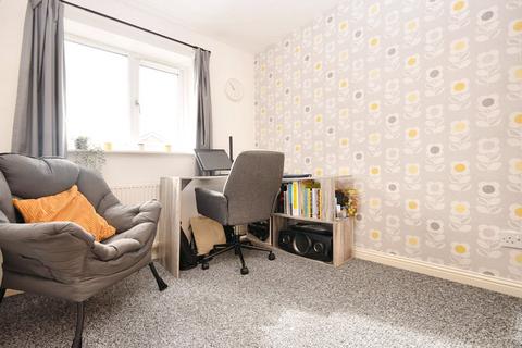 57 Airedale Heights, Wakefield, WF2 8YG