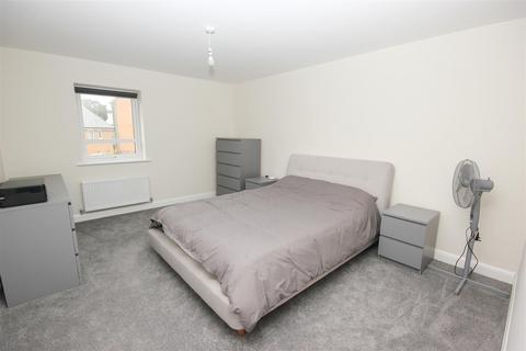 2 bedroom terraced house for sale, Carlin Close, Wellingborough NN8