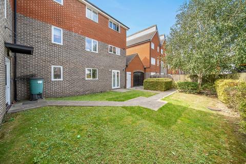 1 bedroom apartment for sale, Edward Vinson Drive, Faversham, ME13